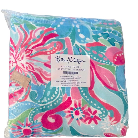 Lilly Pulitzer Bath Nwt Lilly Pulitzer Beach Towel Pink Green Aqua